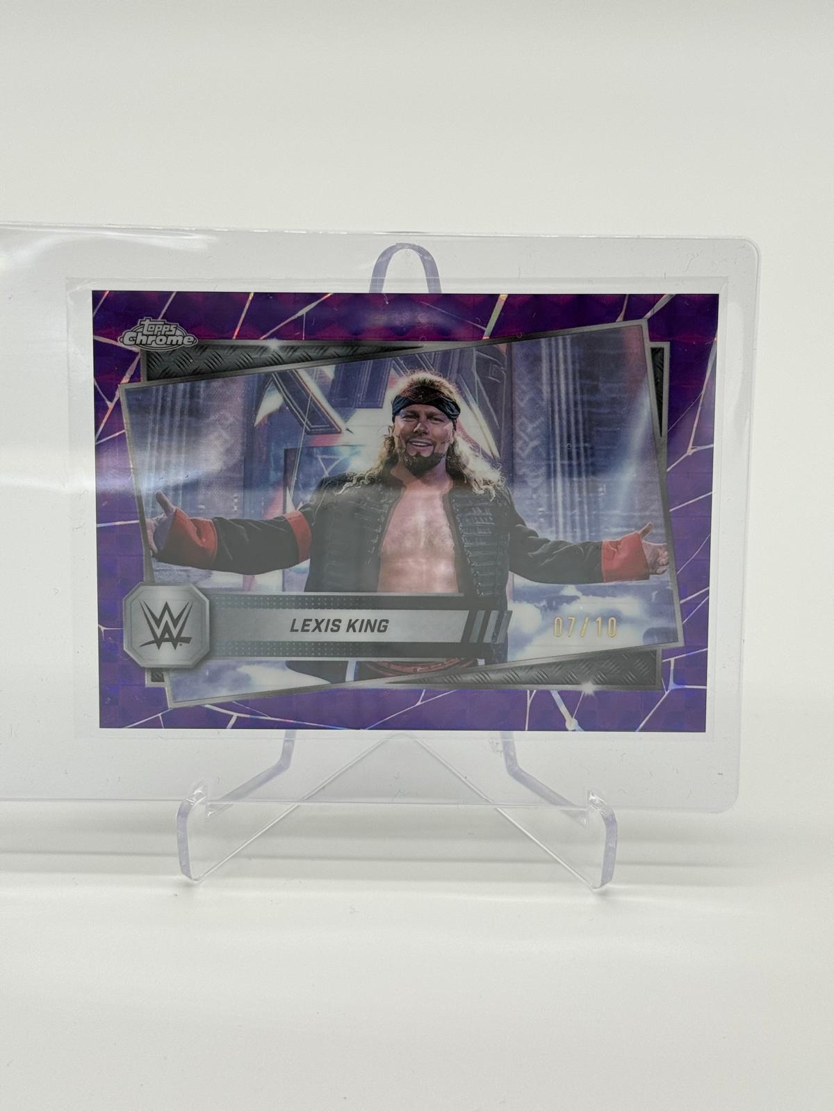 2025 Topps Chrome WWE Lexis King Purple Geometric /10