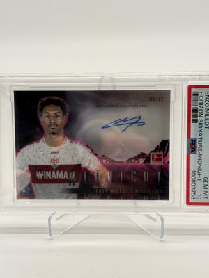 2023-24 Topps Midnight Bundesliga Enzo Millot Autogramm 03/12 PSA 10