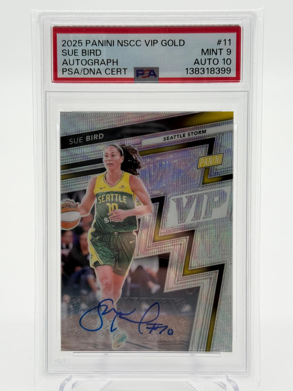 2025 Panini NSCC VIP GOLD Sue Bird Autograph 07/10 PSA 9/10