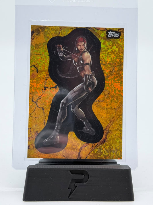 2025 Topps Marvel Comic Book Elektra 2000s 002/199